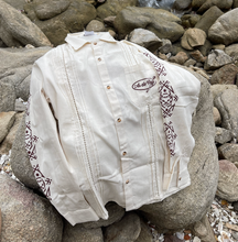 Cargar imagen en el visor de la galería, Guayabera Diablo Manga Larga
