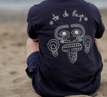 Cargar imagen en el visor de la galería, Playera &quot;Tona&quot; Negra
